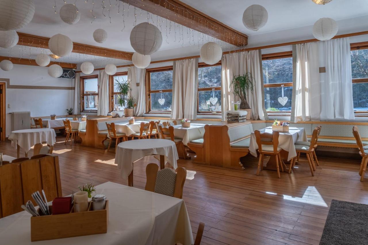 Hotel Restaurant Alatsee Füssen Buitenkant foto